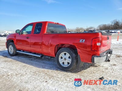Drugie zdjęcie samochodu z przodu: 2011 CHEVROLET SILVERADO K1500 LT VIN:1GCRKSE35BZ444800 - miniatura