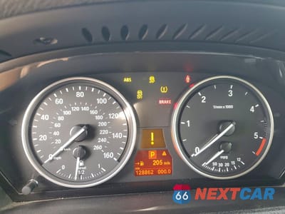 Zdjęcie 9 z 13 samochodu: 2012 BMW X5 VIN:5UXZW0C52CL663889 - miniatura