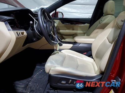 Zdjęcie 7 z 12 samochodu: 2017 CADILLAC XT5 LUXURY VIN:1GYKNDRS9HZ145089 - miniatura