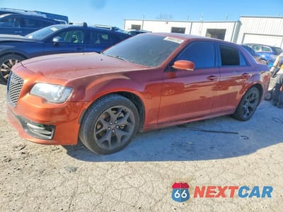 2021 CHRYSLER 300 S 2C3CCABT0MH592765 - główne zdjęcie licytacji z USA - miniatura