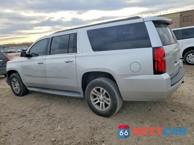 Drugie zdjęcie samochodu z przodu: 2016 CHEVROLET SUBURBAN C1500 LT VIN:1GNSCHKC5GR116913 - miniatura