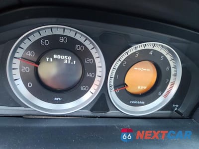 Zdjęcie 9 z 12 samochodu: 2012 VOLVO S60 T5 VIN:YV1622FSXC2131223 - miniatura
