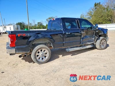 Trzecie zdjęcie samochodu z tyłu: 2017 FORD F350 SUPER DUTY VIN:1FT8W3BT2HEF31757 - miniatura