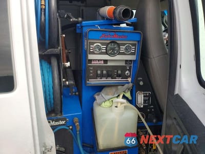 Zdjęcie 11 z 12 samochodu: 2018 CHEVROLET EXPRESS G3500 UTILITY / SERVICE VAN VIN:1GCZGHFG8J1337985 - miniatura