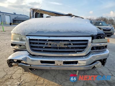 Piąte zdjęcie samochodu w środku: 2006 GMC NEW SIERRA K1500 VIN:2GTEK13T161247049 - miniatura