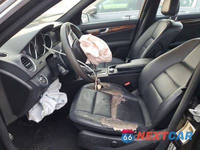 Zdjęcie 7 z 12 samochodu: 2012 MERCEDES-BENZ C 300 4MATIC VIN:WDDGF8BB4CR202842 - miniatura