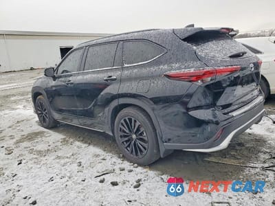 Drugie zdjęcie samochodu z przodu: 2024 TOYOTA HIGHLANDER XSE VIN:5TDKDRBH8RS574361 - miniatura