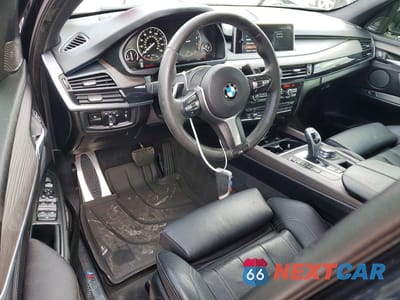 Zdjęcie 8 z 13 samochodu: 2017 BMW X5 SDRIVE35I VIN:5UXKR2C38H0X07275 - miniatura