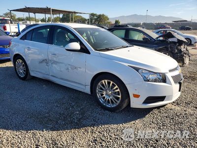 Czwarte zdjęcie samochodu z boku: 2014 CHEVROLET CRUZE ECO VIN:1G1PH5SB0E7232740 - miniatura