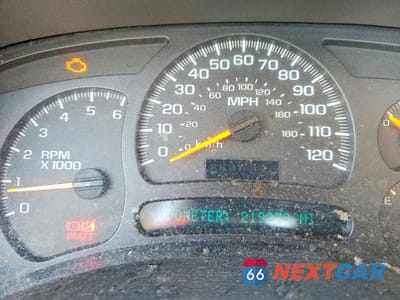 Zdjęcie 9 z 12 samochodu: 2005 CHEVROLET SILVERADO C1500 VIN:1GCEC14X15Z209809 - miniatura