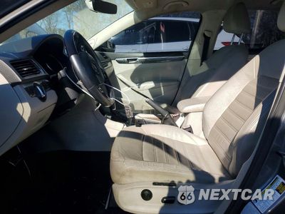 Zdjęcie 7 z 12 samochodu: 2017 VOLKSWAGEN PASSAT SEL PREMIUM VIN:1VWCT7A34HC037775 - miniatura