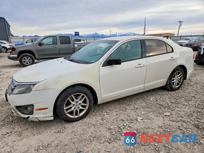 2012 FORD FUSION S 3FAHP0GA8CR333747 - główne zdjęcie licytacji z USA - miniatura