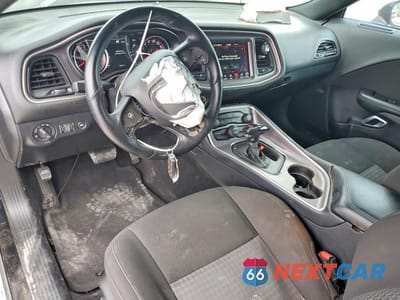 Zdjęcie 8 z 13 samochodu: 2022 DODGE CHALLENGER R/T SCAT PACK VIN:2C3CDZFJXNH226947 - miniatura