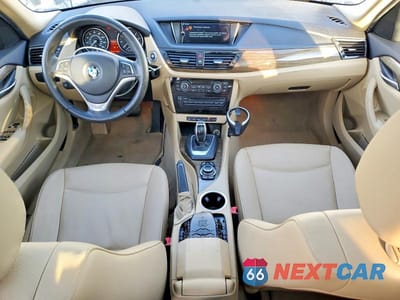Zdjęcie 8 z 13 samochodu: 2014 BMW X1 XDRIVE28I VIN:WBAVL1C50EVY17549 - miniatura