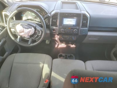 Zdjęcie 8 z 13 samochodu: 2019 FORD F150 SUPERCREW VIN:1FTEW1CBXKKC40493 - miniatura