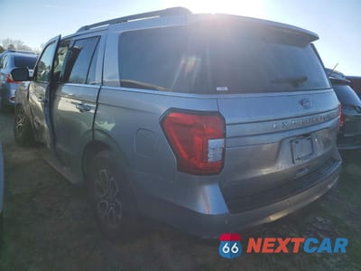 Drugie zdjęcie samochodu z przodu: 2022 FORD EXPEDITION XLT VIN:1FMJU1JT9NEA65457 - miniatura