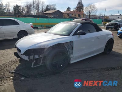 2015 AUDI TT TRUSFAFK5F1000901 - główne zdjęcie licytacji z USA - miniatura