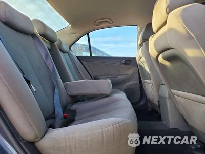 Zdjęcie 10 z 12 samochodu: 2009 HYUNDAI SONATA VIN:5NPET46C49H409818 - miniatura