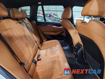 Zdjęcie 11 z 12 samochodu: 2018 BMW X3 XDRIVE30I VIN:5UXTR9C56JLC75601 - miniatura