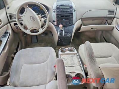 Zdjęcie 8 z 13 samochodu: 2006 TOYOTA SIENNA CE VIN:5TDZA23C86S397274 - miniatura
