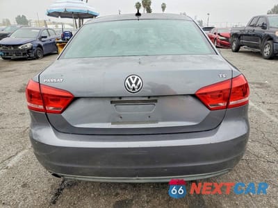 Zdjęcie 6 z 12 samochodu: 2015 VOLKSWAGEN PASSAT S VIN:1VWAT7A34FC002691 - miniatura