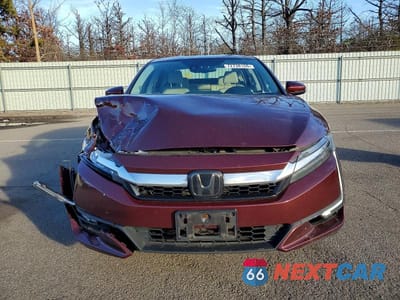 Piąte zdjęcie samochodu w środku: 2018 HONDA CLARITY TOURING VIN:JHMZC5F36JC007823 - miniatura