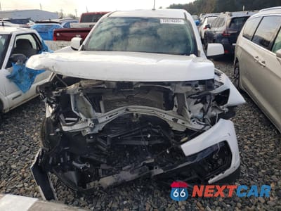 Piąte zdjęcie samochodu w środku: 2021 CHEVROLET COLORADO LT VIN:1GCHSCEA0M1144311 - miniatura