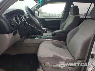 Zdjęcie 7 z 13 samochodu: 2004 TOYOTA 4RUNNER SR5 VIN:JTEBU14R640036286 - miniatura
