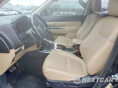 Zdjęcie 7 z 12 samochodu: 2017 MITSUBISHI OUTLANDER SE VIN:JA4AD3A35HZ057721 - miniatura