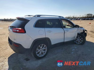 Trzecie zdjęcie samochodu z tyłu: 2017 JEEP CHEROKEE VIN:1C4PJLCB0HW526650 - miniatura