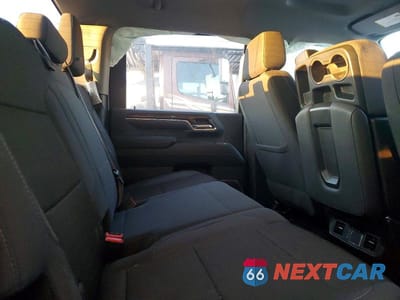 Zdjęcie 11 z 14 samochodu: 2024 GMC SIERRA K2500 SLE VIN:1GT49ME76RF355172 - miniatura