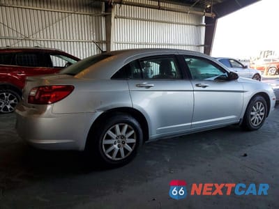 Trzecie zdjęcie samochodu z tyłu: 2010 CHRYSLER SEBRING TOURING VIN:1C3CC4FB1AN229560 - miniatura