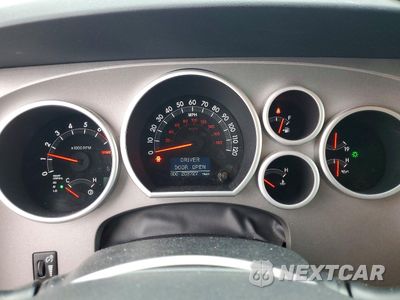 Zdjęcie 9 z 13 samochodu: 2010 TOYOTA SEQUOIA PLATINUM VIN:5TDDY5G1XAS038713 - miniatura