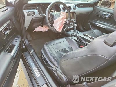 Zdjęcie 8 z 11 samochodu: 2015 FORD MUSTANG VIN:1FATP8UH1F5409715 - miniatura