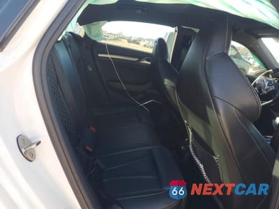 Zdjęcie 10 z 12 samochodu: 2016 AUDI S3 PRESTIGE VIN:WAUF1GFF8G1023863 - miniatura