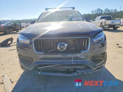 Piąte zdjęcie samochodu w środku: 2021 VOLVO XC90 T6 MOMENTUM VIN:YV4A22PK0M1766616 - miniatura