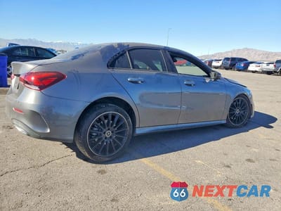 Trzecie zdjęcie samochodu z tyłu: 2020 MERCEDES-BENZ A 220 VIN:W1K3G4EB3LJ230744 - miniatura