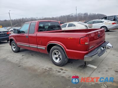 Drugie zdjęcie samochodu z przodu: 2001 CHEVROLET S TRUCK S10 VIN:1GCCS195318152675 - miniatura