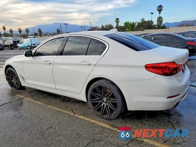 Drugie zdjęcie samochodu z przodu: 2020 BMW 530E VIN:WBAJA9C01LCE19611 - miniatura