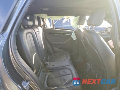 Zdjęcie 10 z 12 samochodu: 2018 BMW X1 SDRIVE28I VIN:WBXHU7C32J5H44893 - miniatura