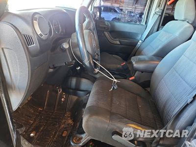 Zdjęcie 7 z 12 samochodu: 2011 JEEP WRANGLER UNLIMITED SPORT VIN:1J4BA3H12BL568461 - miniatura