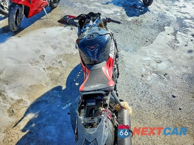 Zdjęcie 6 z 10 samochodu: 2016 BMW S 1000 RR VIN:WB10D2107GZ354132 - miniatura