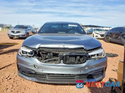 Piąte zdjęcie samochodu w środku: 2019 BMW 540 I VIN:WBAJE5C54KWW07557 - miniatura