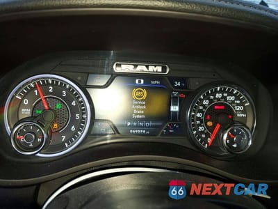 Zdjęcie 9 z 11 samochodu: 2024 RAM 2500 LARAMIE VIN:3C6UR5FJXRG134860 - miniatura