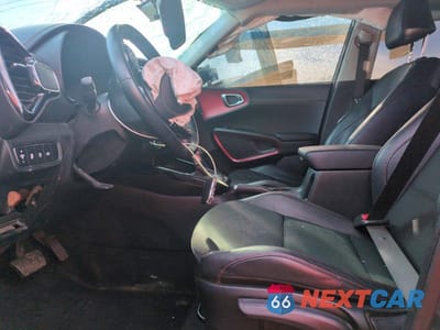 Zdjęcie 7 z 12 samochodu: 2024 KIA SOUL GT LINE VIN:KNDJ53AU2R7920273 - miniatura