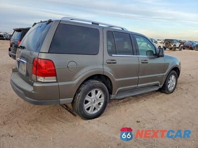 Trzecie zdjęcie samochodu z tyłu: 2004 LINCOLN AVIATOR VIN:5LMEU68H64ZJ43388 - miniatura