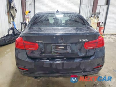 Zdjęcie 6 z 14 samochodu: 2018 BMW 330 XI VIN:WBA8D9G54JNU70479 - miniatura