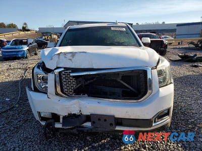 Piąte zdjęcie samochodu w środku: 2016 GMC YUKON XL DENALI VIN:1GKS2HKJ1GR375638 - miniatura