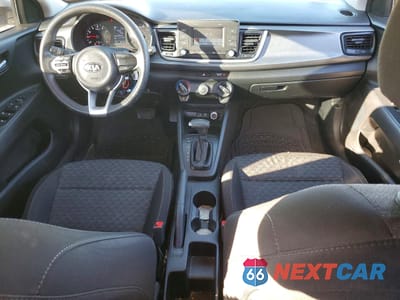 Zdjęcie 8 z 12 samochodu: 2019 KIA RIO LX VIN:3KPA24AB9KE184953 - miniatura