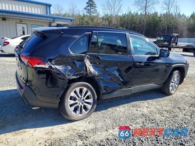 Trzecie zdjęcie samochodu z tyłu: 2022 TOYOTA RAV4 XLE PREMIUM VIN:2T3C1RFV6NC187086 - miniatura